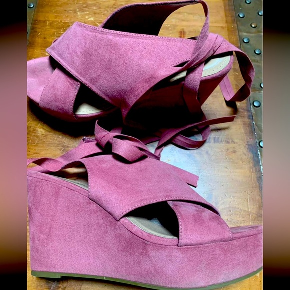 Size 8 pink espadrilles - Picture 1 of 1